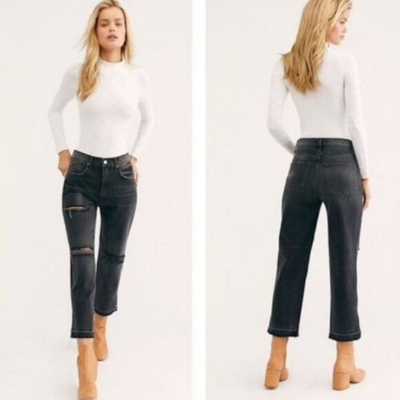 We The Free High Rise Rigid Black Wash Distressed Crop Straight Jeans Sz 26 - Picture 8 of 8